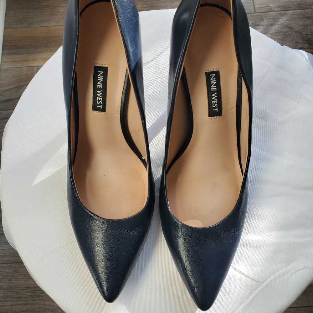 Nine West Navy Blue Pump